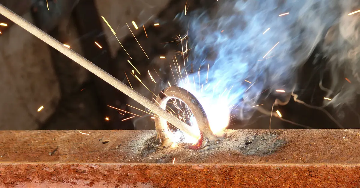 Differences Between AMI Orbital Fusion & Traditional Welding